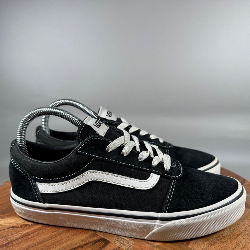 Vans Old Skool‎ Low Top Skate Shoes Black White Youth 5.5 US Women's 7